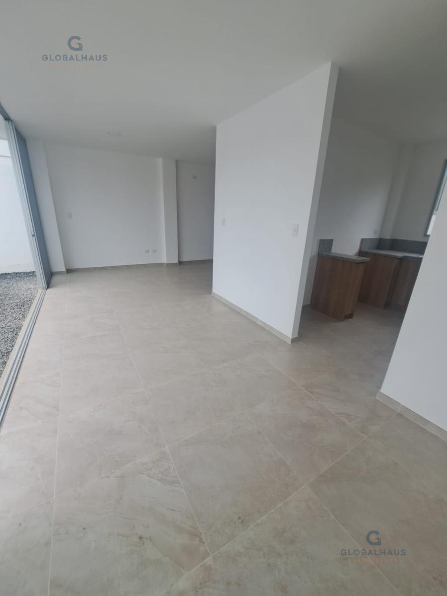 Venta de Casa en Urbanización Vistana con 3 Habitaciones. m. N, Guayas — imagen 10