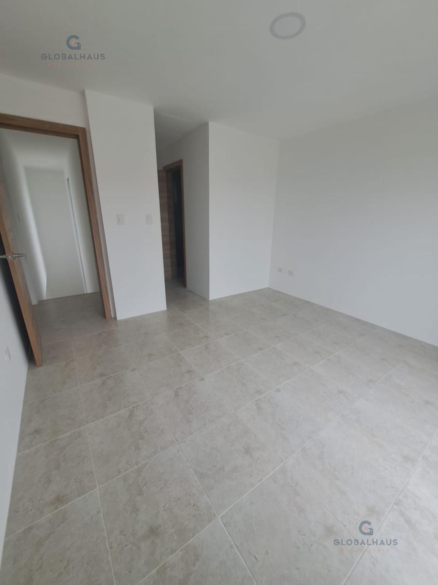 Venta de Casa en Urbanización Vistana con 3 Habitaciones. m. N, Guayas — imagen 5