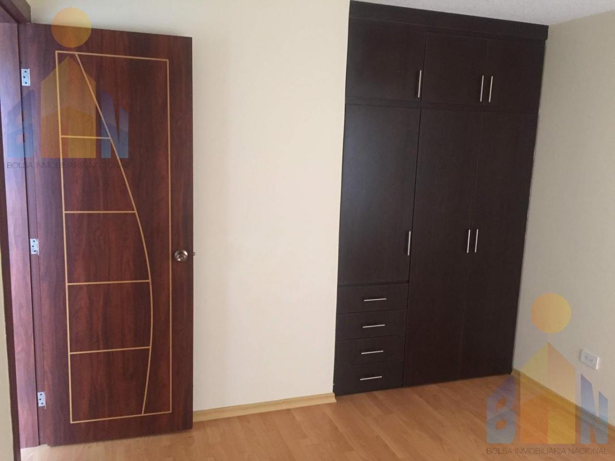 Vendo Casa Remodelada en San Camilo Sector Calderon — imagen 8