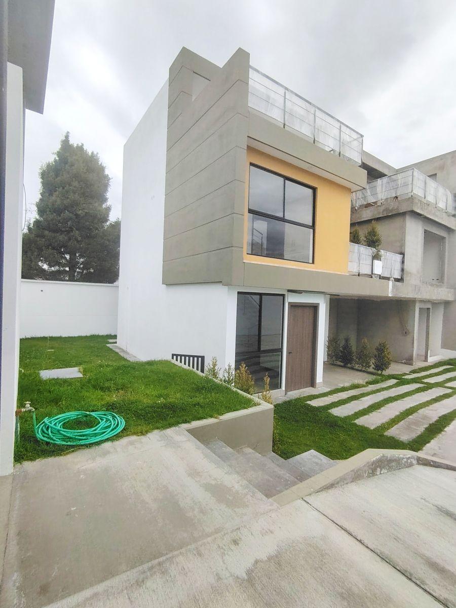 Casa Vip por Estrenar Sector Calderón Dentro de Conjunto Habitacional — imagen 9