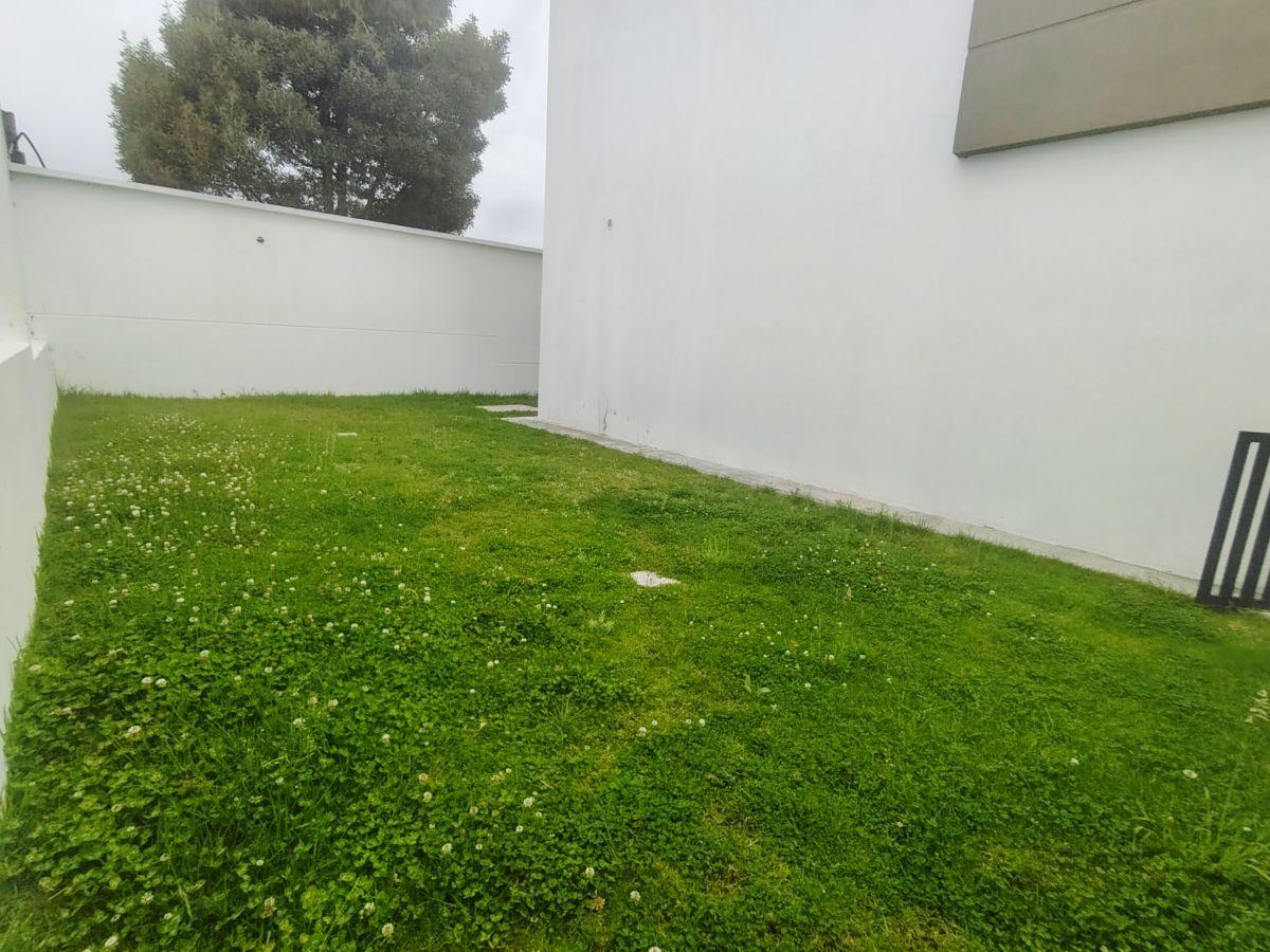 Casa Vip por Estrenar Sector Calderón Dentro de Conjunto Habitacional — imagen 8