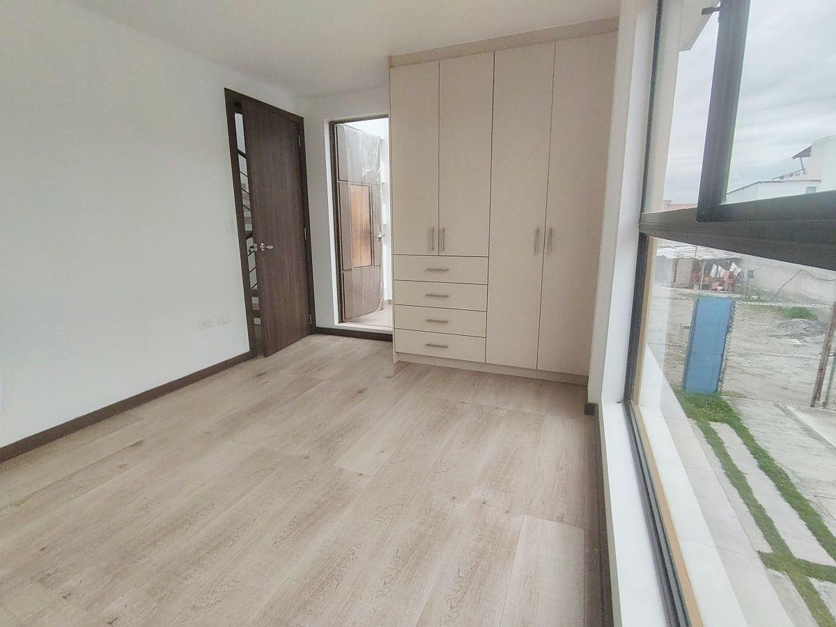Casa Vip por Estrenar Sector Calderón Dentro de Conjunto Habitacional — imagen 3