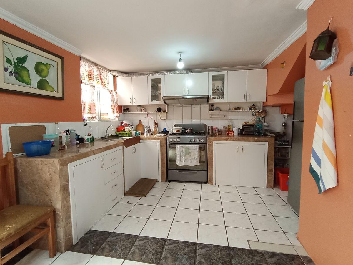 Casa con 200 m² Terreno, 4 Recámaras en Venta, La Armenia — imagen 8