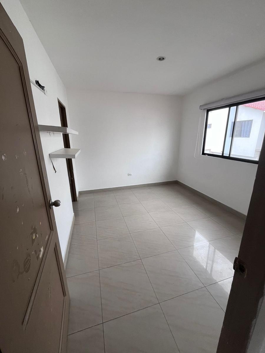 Venta de Casa 2 Plantas con Jacuzzi en Urbanizacion Milán Etapa Turín - Ands, Guayas — imagen 4