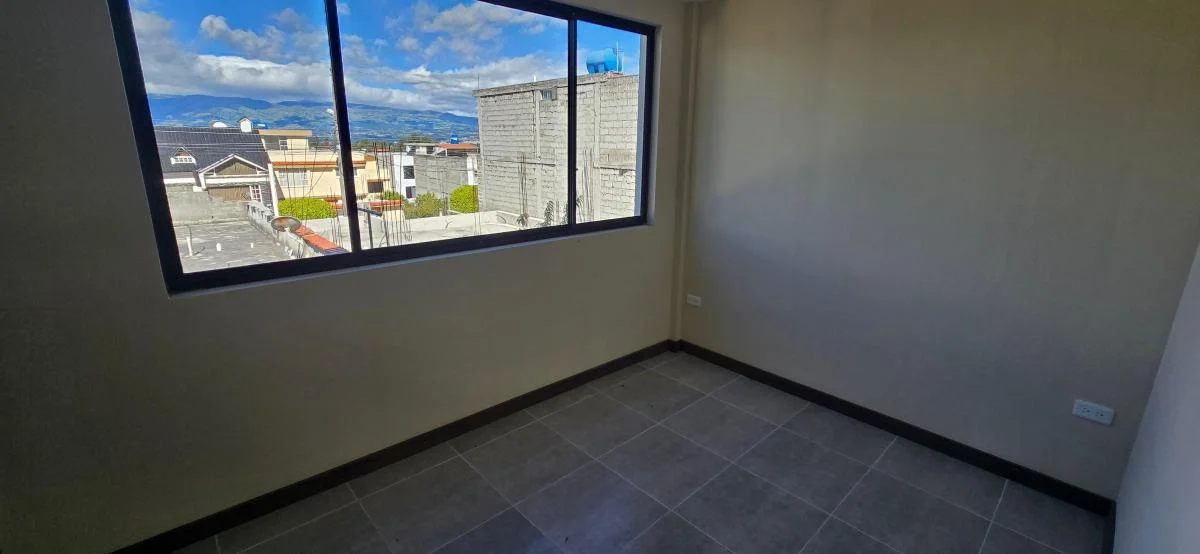 Se Vende Departamento en Conocoto — imagen 3