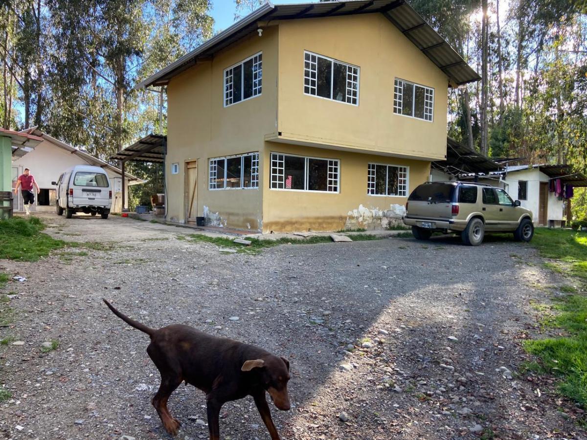 Terreno con Casa, en Chiquintad. 14 Mil m, Azuay — imagen 8