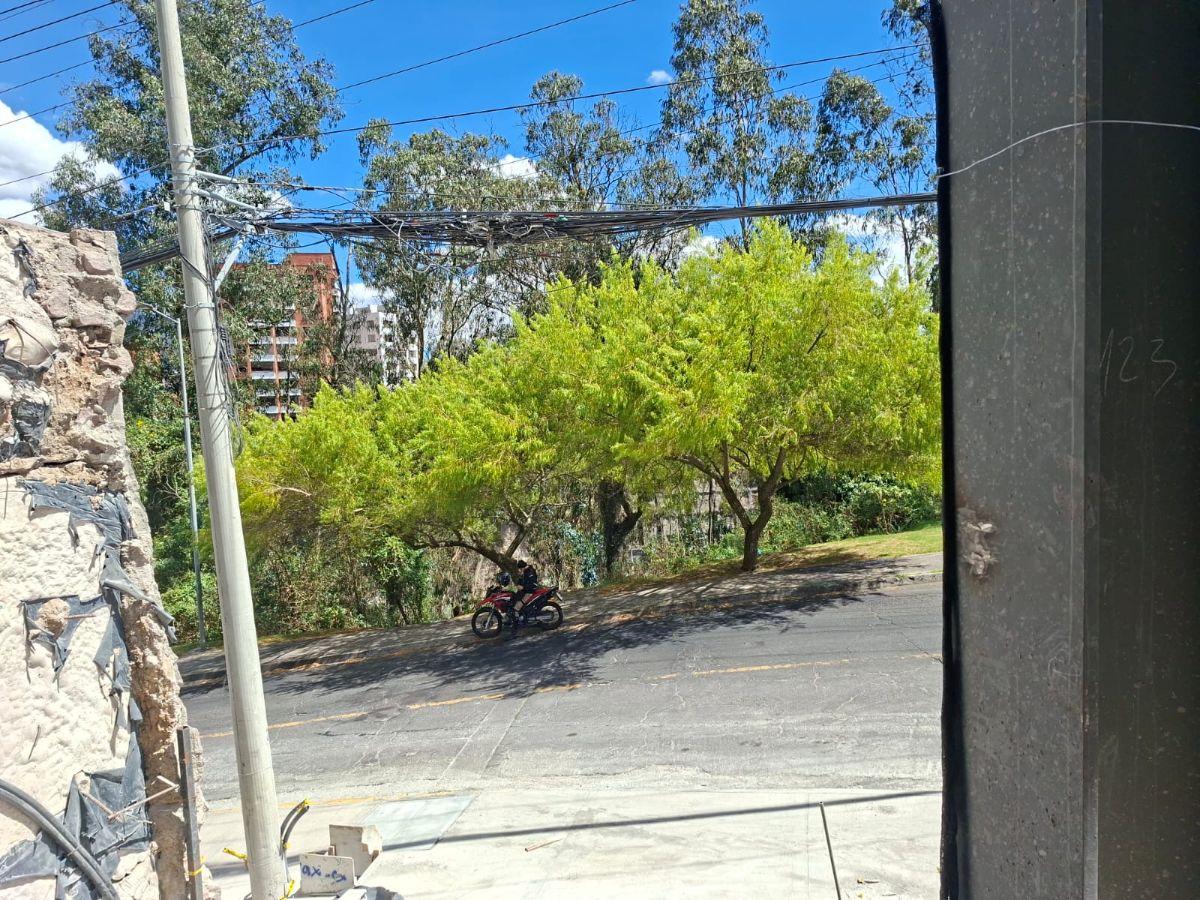 Local de 84 m² en Venta en González Suárez y Jiménez de La Espada — imagen 6