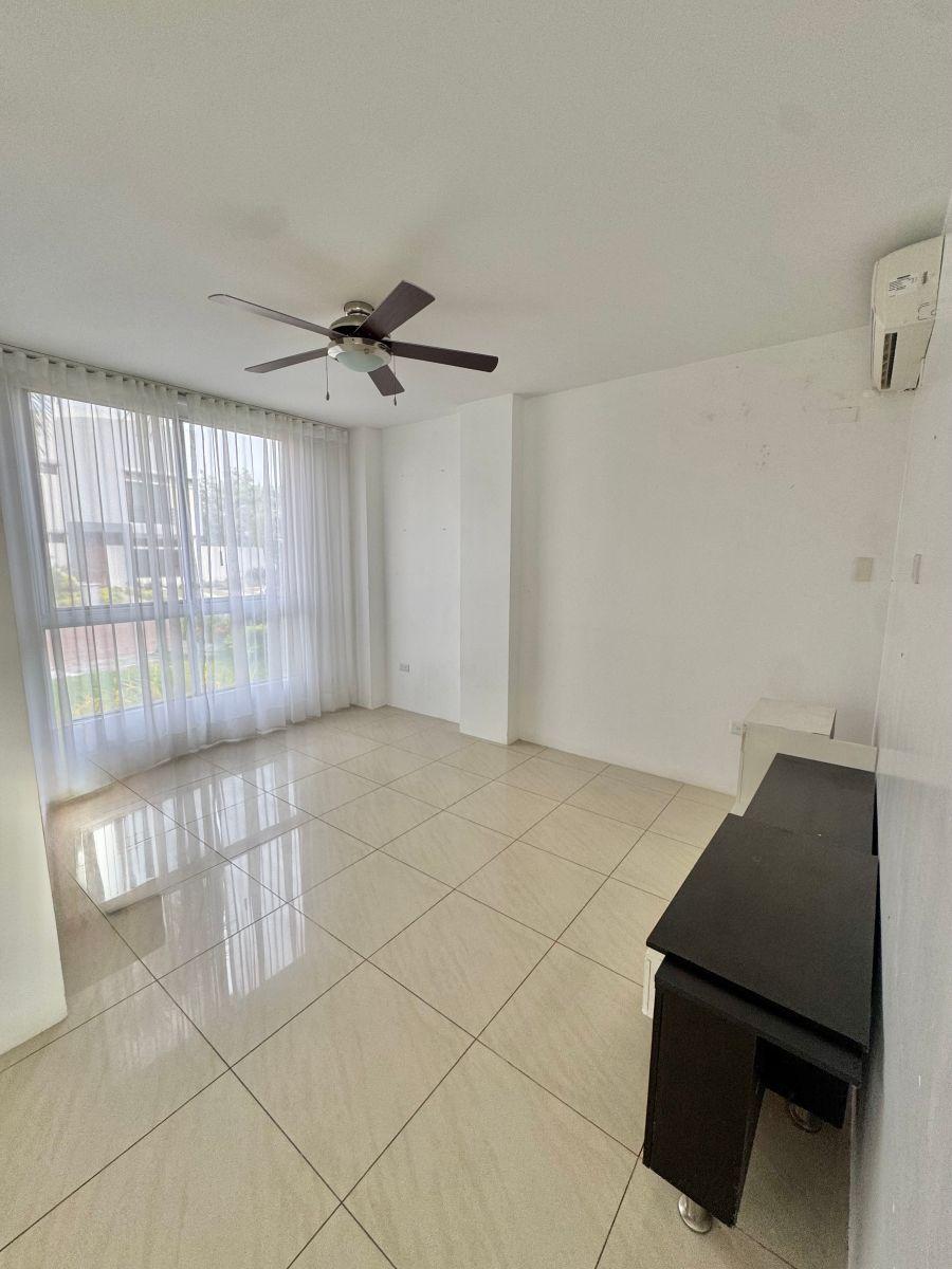 Vendo o Alquilo, Amplia Casa en Belohorizonte, 4 Dorm., 2 Salas, Patio/jardín Enorme, Guayas — imagen 4