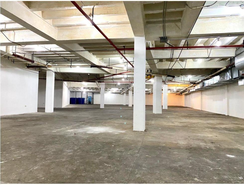 Venta - Alquiler Local con Oficinas y Bodega 1548 m² Av Francisco de Orellana, Guayas — imagen 7