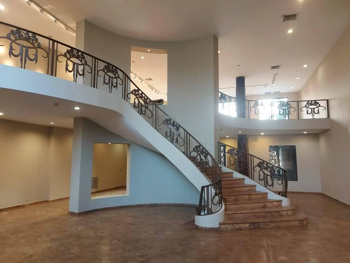Venta/alquiler Local Comercial 700 m² - Urdesa Central, Sector Comercial, Guayas — imagen 8