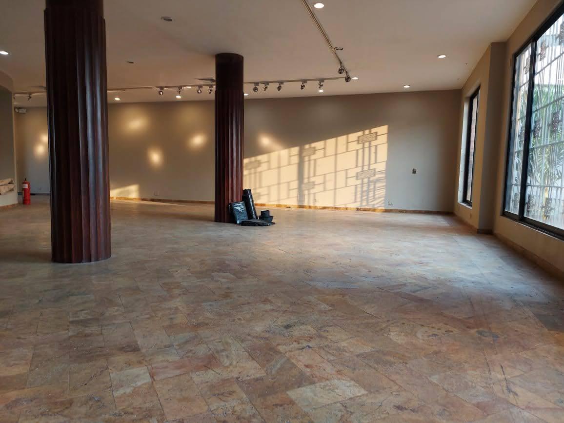 Venta/alquiler Local Comercial 700 m² - Urdesa Central, Sector Comercial, Guayas — imagen 7