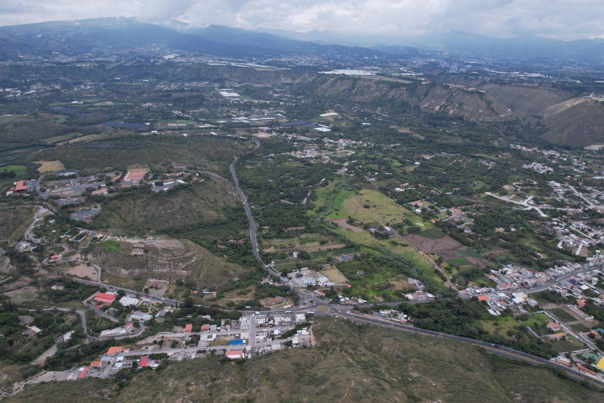Vendo Hermoso Terreno Plano en Guayllabamba — imagen 3