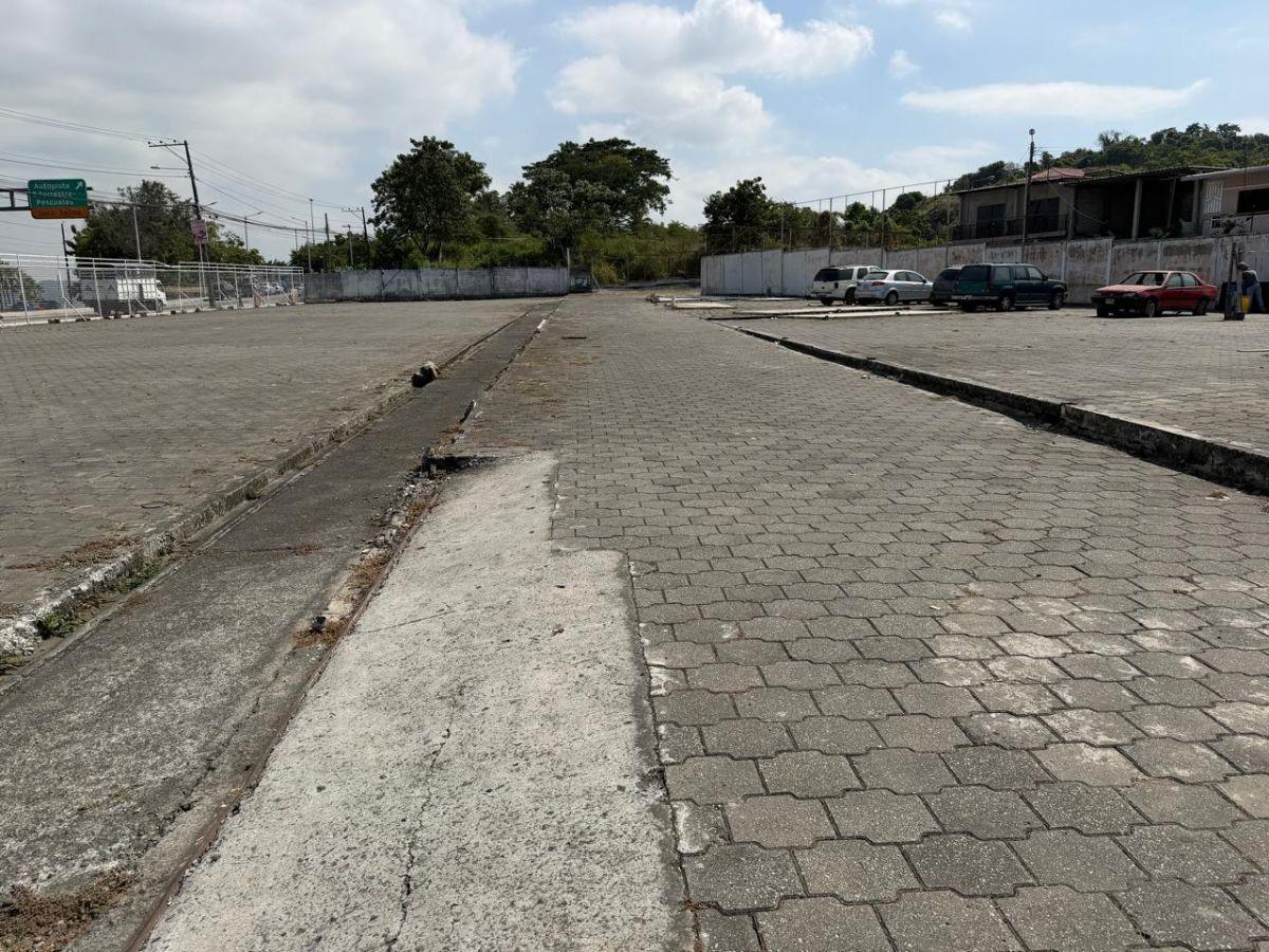 Terreno en Alquiler - Venta 7.000 m² - Av Francisco de Orellana - Al Pie de La Vía - Sector: Mucho Lote, Guayas — imagen 5