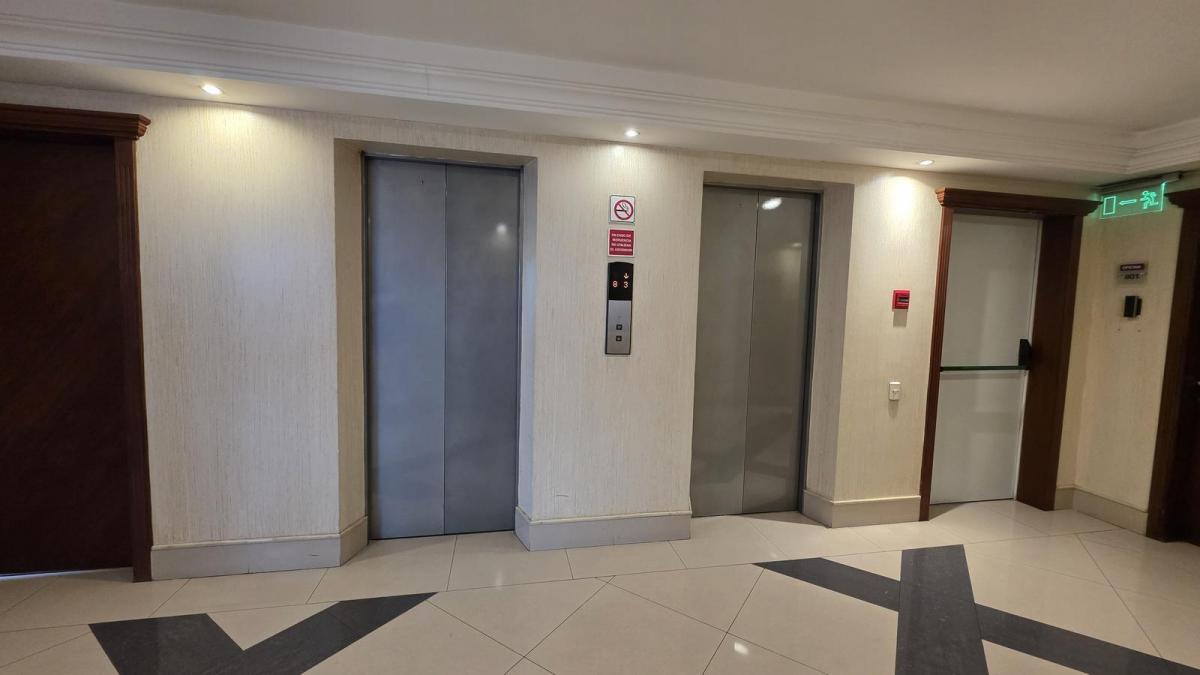 En Venta Hermosa Oficina en El Edificio Atlantic Business | 89 m² | $89.000 — imagen 6