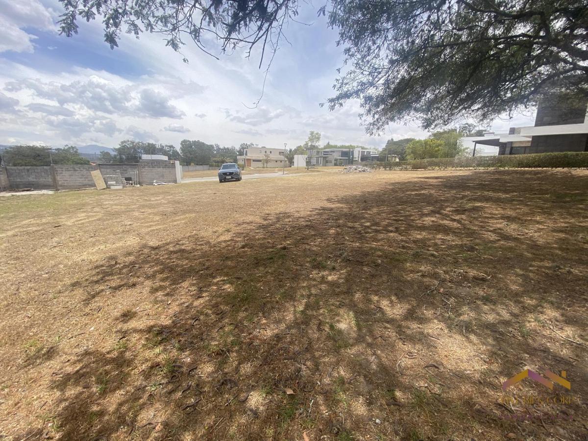 Terreno Plano en Venta en Urbanizacion Exclusiva de 9 Lotes — imagen 6