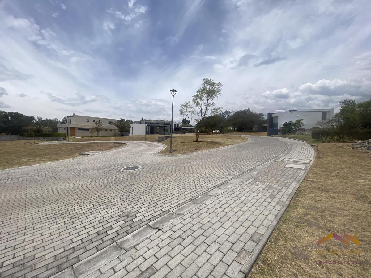 Terreno Plano en Venta en Urbanizacion Exclusiva de 9 Lotes — imagen 4