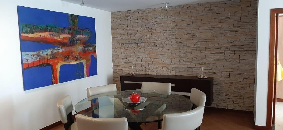 Arriendo o Vendo de Lujo Departamento Gonzalez Suarez 185 m² - 3 Dorm. — imagen 7