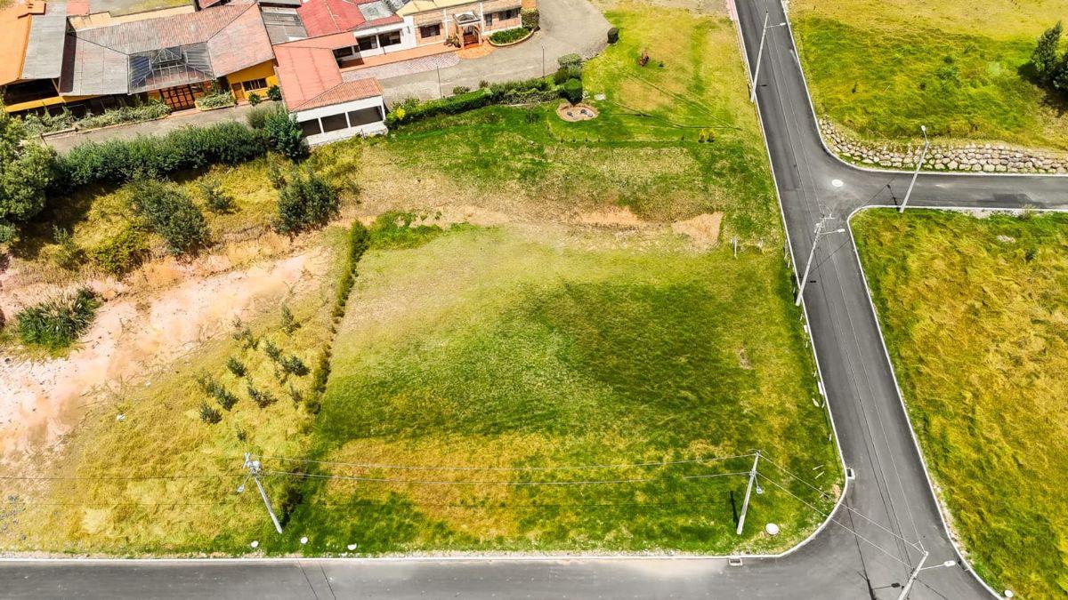 En Venta Terreno 1600 m² | Hda. El Alamo Tarqui, Azuay — imagen 3
