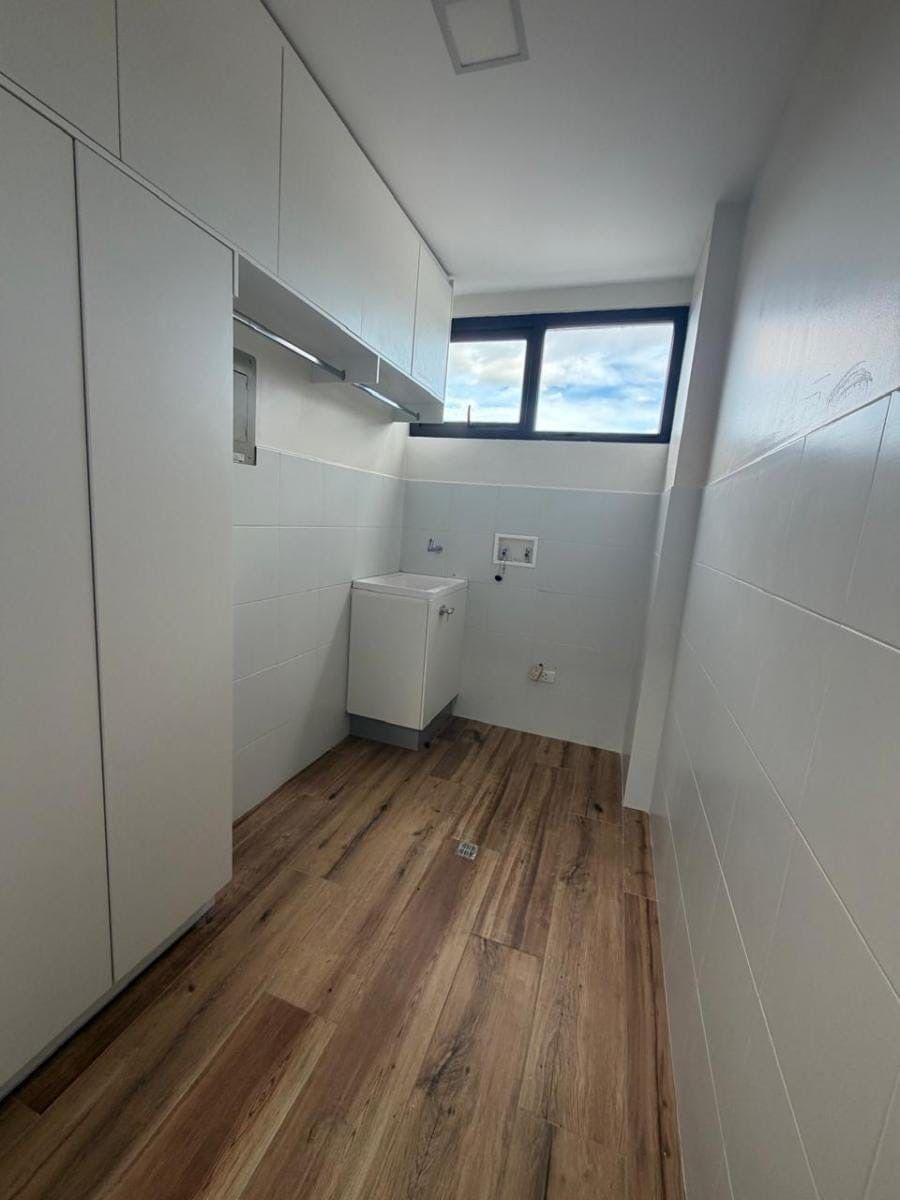 Vendo Espectacular Casa en La Viña Tumbaco — imagen 7