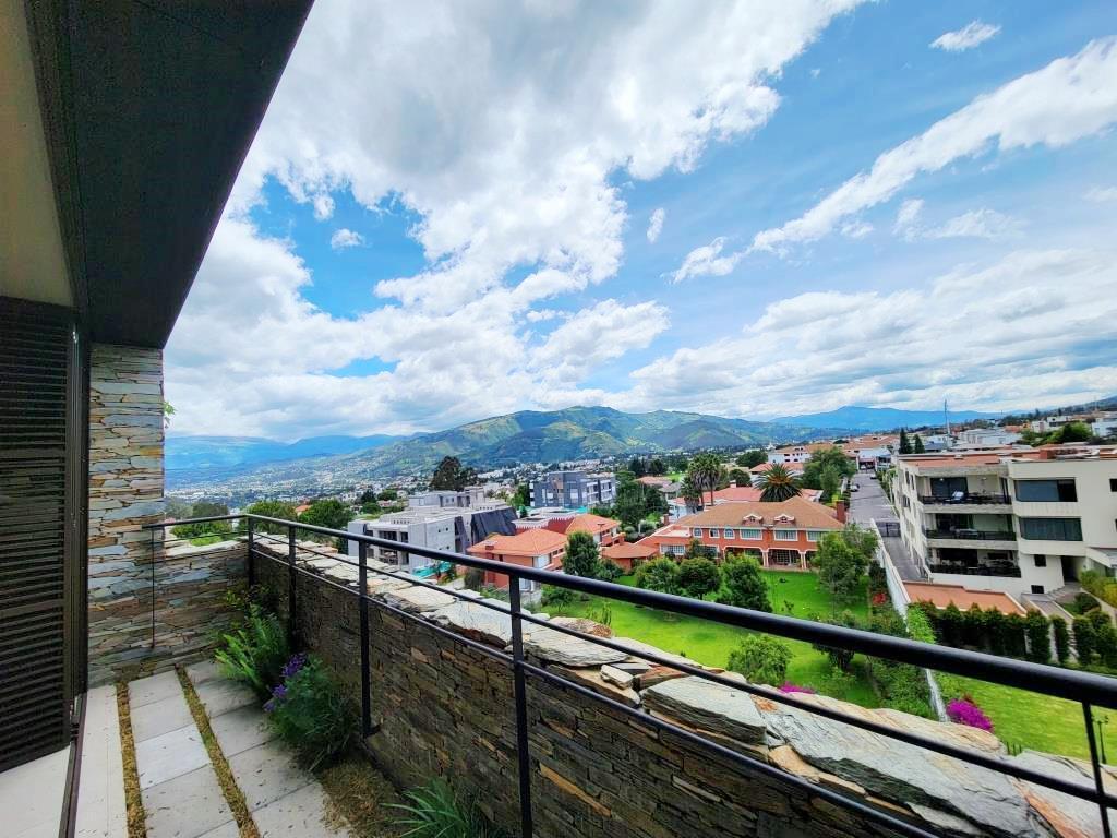 Departamento 2 Dorm. en Venta – Cumbaya – Vista — imagen 10