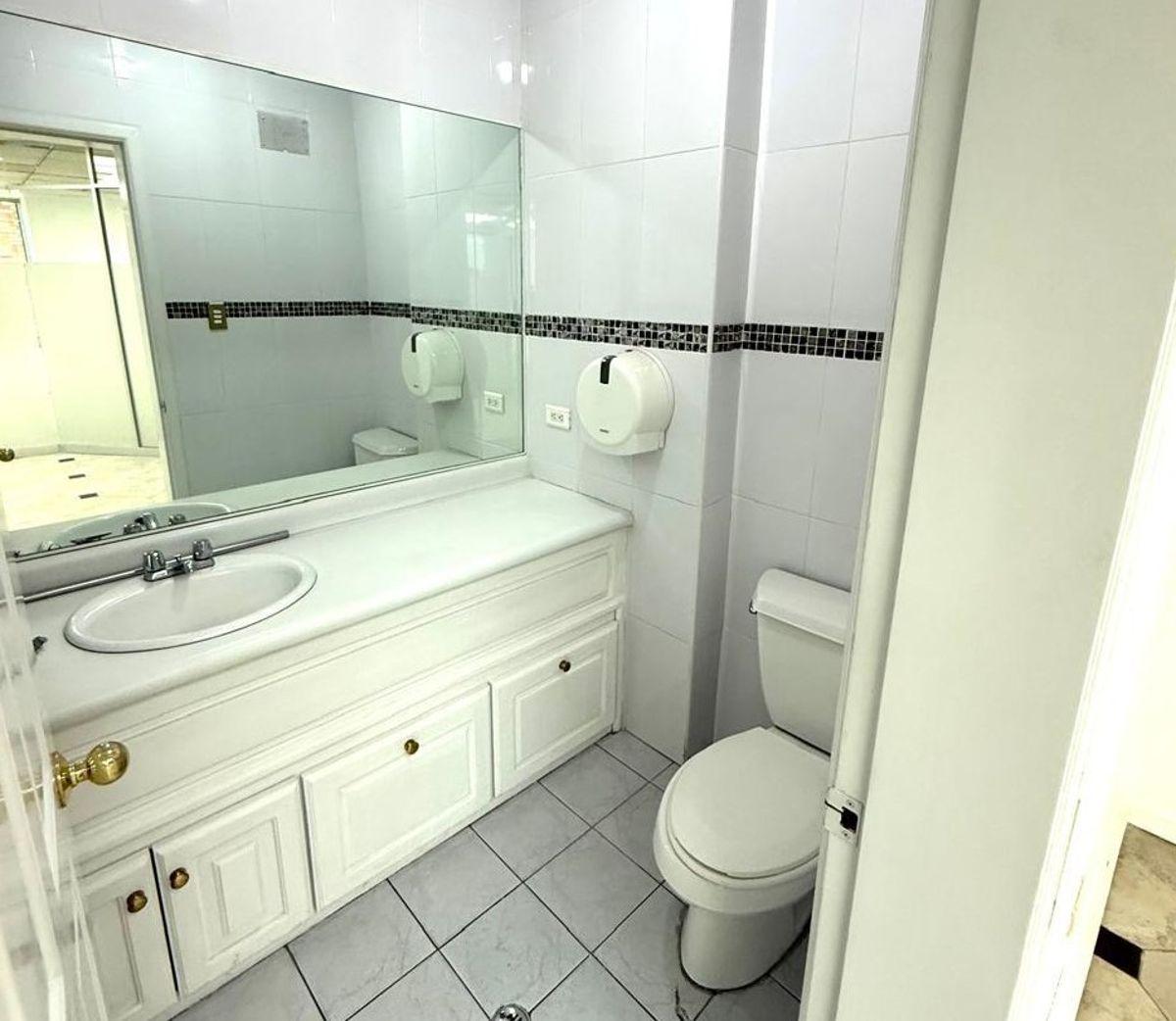 República del Salvador, Oficina de 354 m² en Venta, Piso Completo — imagen 4