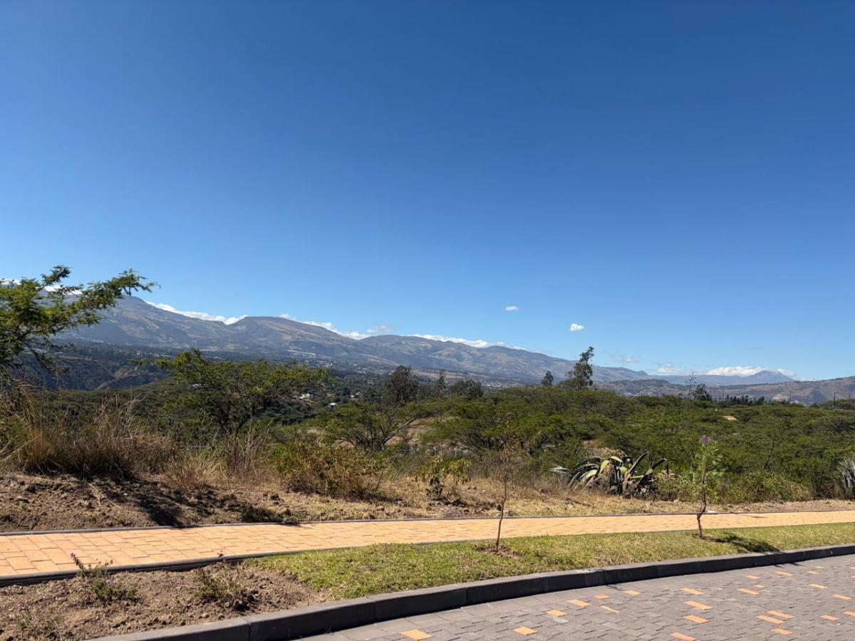 Mcl - Venta de Terreno Dentro de Napakuna - Urbanizacion de Lujo - Tumbaco — imagen 9
