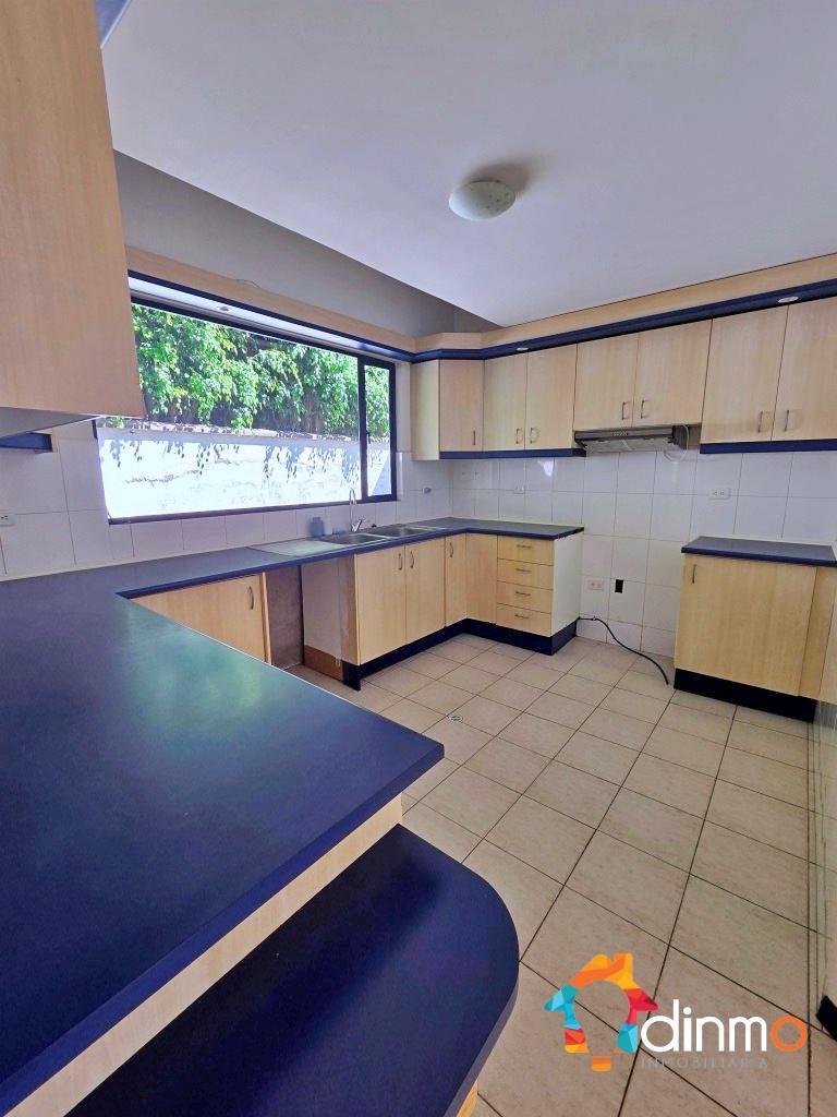 Casa en Venta en Cumbayá (No Adosada) | 360 m² de Terreno | a 5 Minutos Caminando de La Usfq — imagen 4