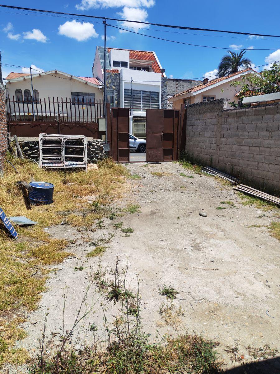Terreno en Alquiler Calle Guayas y Av Doce de Abril, Azuay — imagen 4