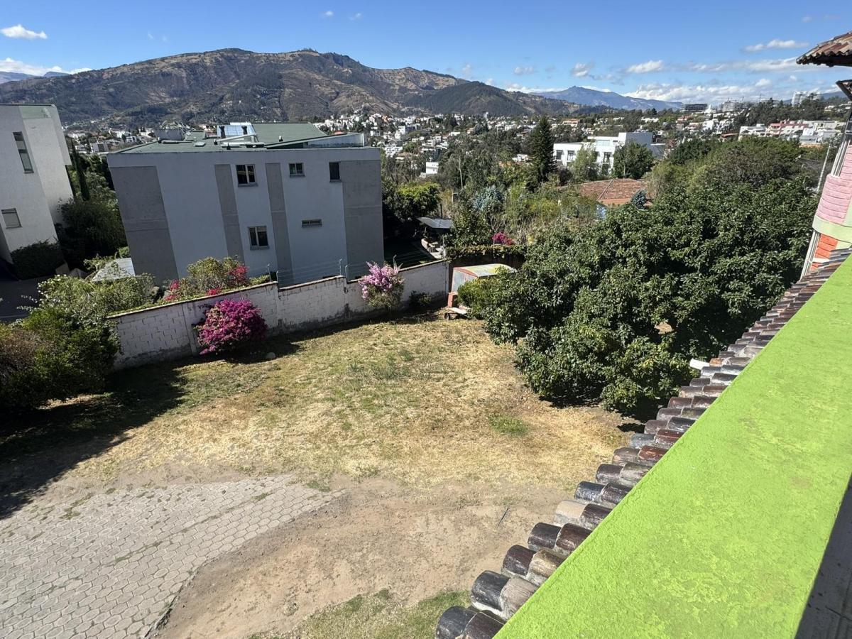 Venta Terreno de 4421 m² Excelente Ubicación en Cumbayá - Quito — imagen 4