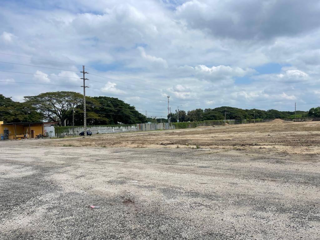 Alquiler Terreno 5000 m², Al Pie de Vía - Vía a La Costa, Sentido Gye - Salinas, Guayas — imagen 5
