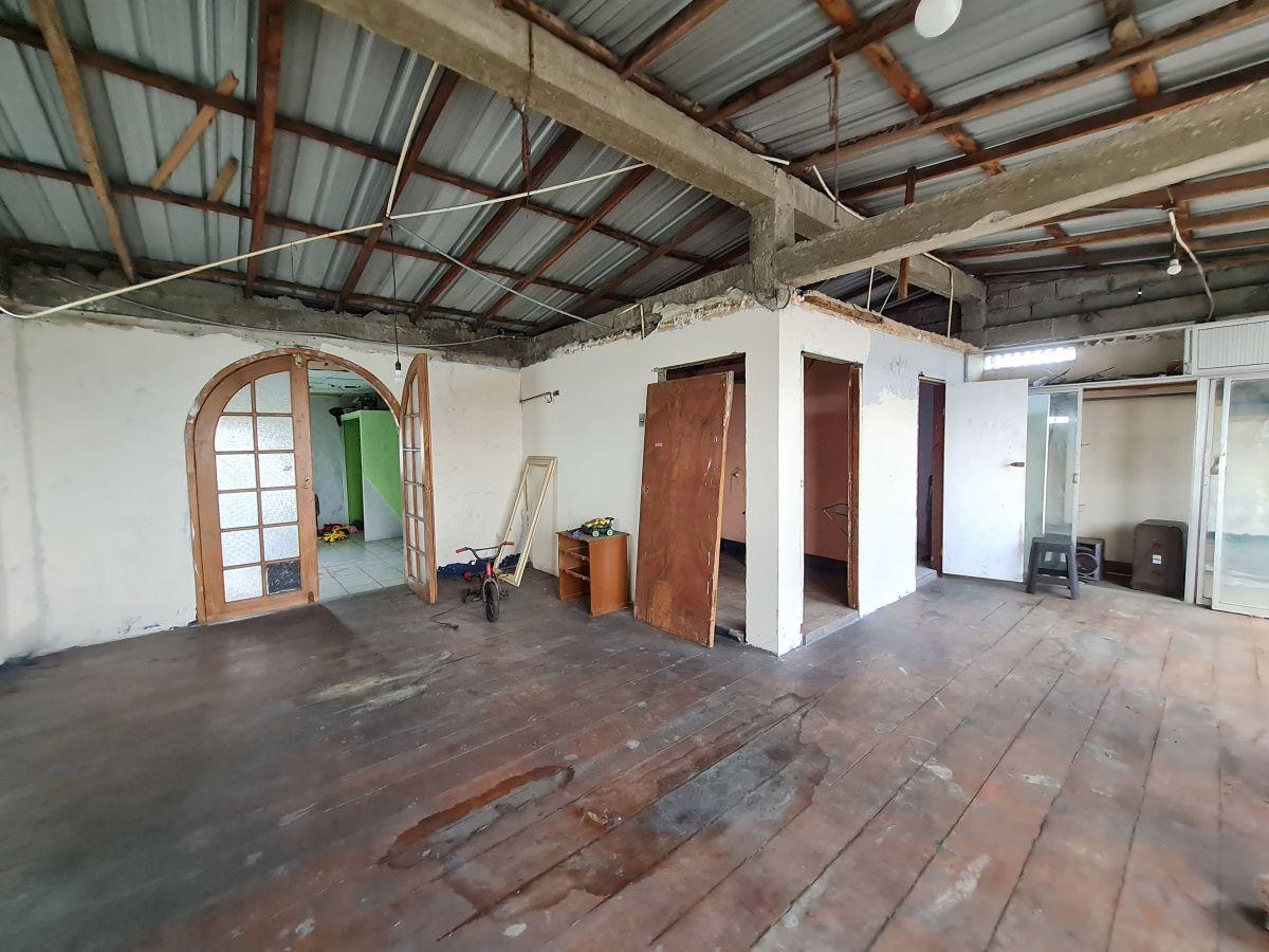 Propiedad en Venta Esquinera, Residencial y Comercial, 4 Locales - Av Domingo Comín, Sur Guayaquil, Guayas — imagen 8