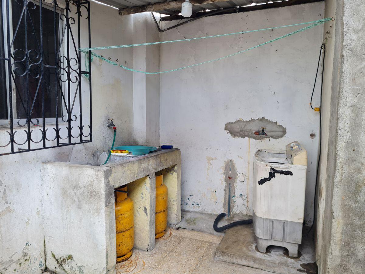 Propiedad en Venta Esquinera, Residencial y Comercial, 4 Locales - Av Domingo Comín, Sur Guayaquil, Guayas — imagen 5
