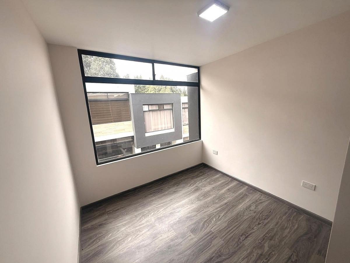 Casa en El Recreo — imagen 5