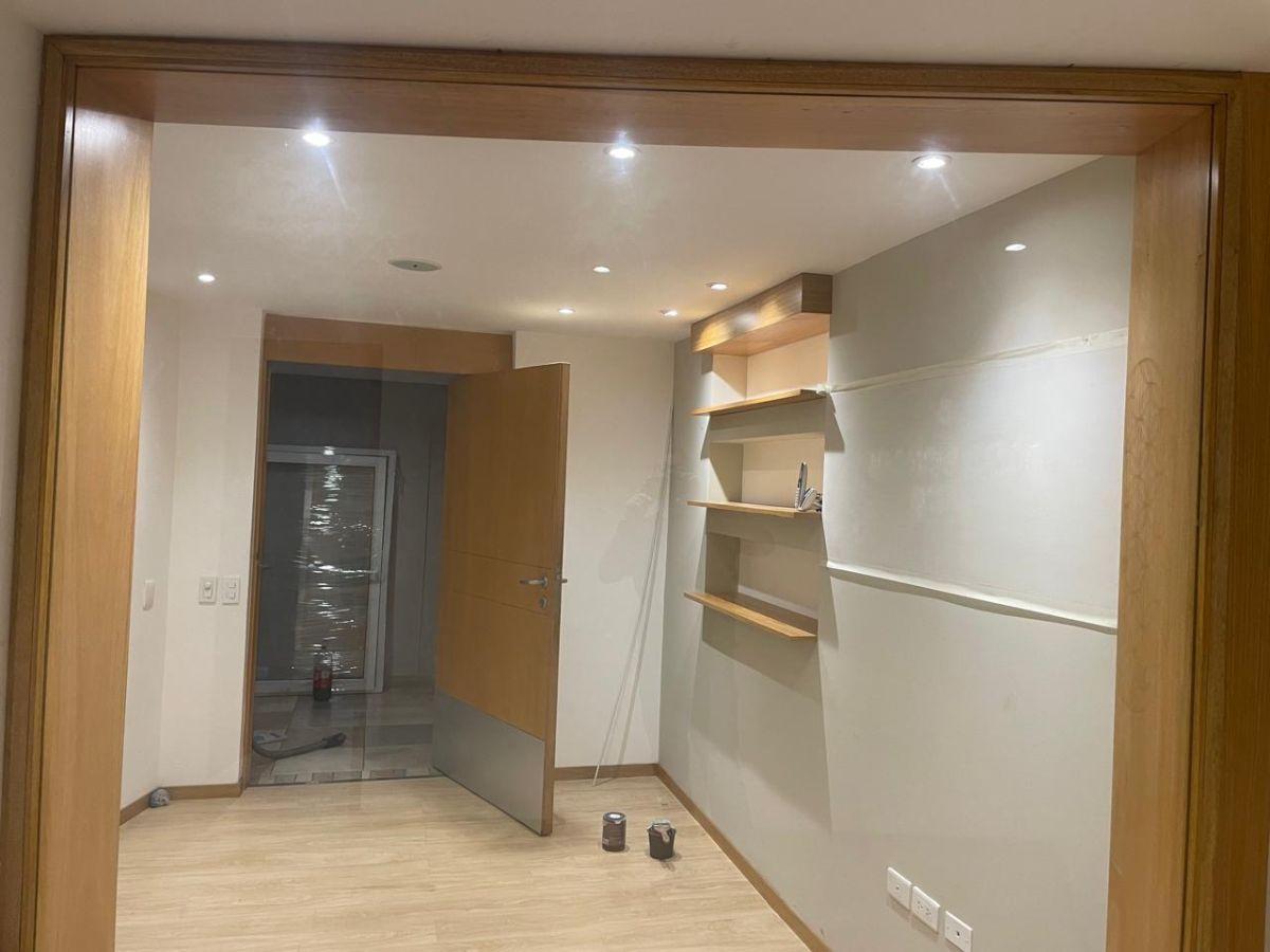 Vendo Arriendo Excelente Oficina Bien Ubicada - Sector Cumbaya — imagen 10