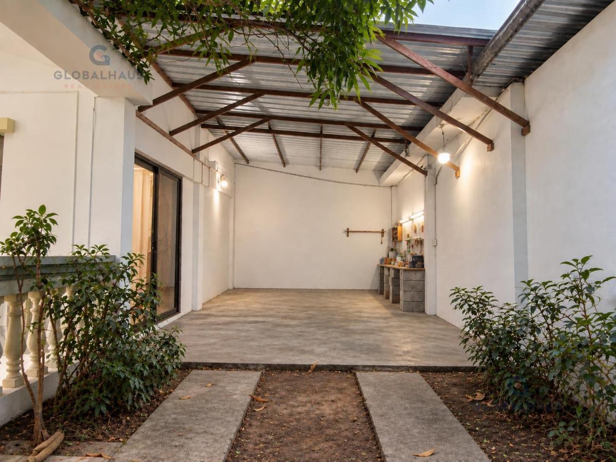 Venta Casa Esquinera Más Suite Independiente 204 m² de Terreno Samanes 5 E. I, Guayas — imagen 5
