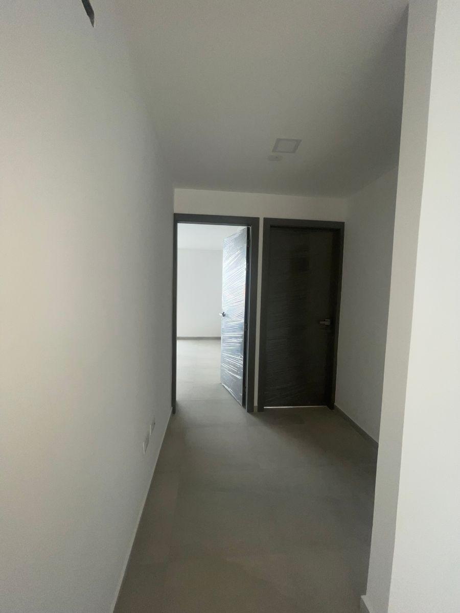 Departamento Moderno en La Av Ilalo — imagen 6