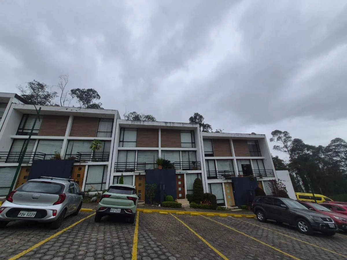 Ventas Casa Tres Domitorios San Isidro — imagen 7