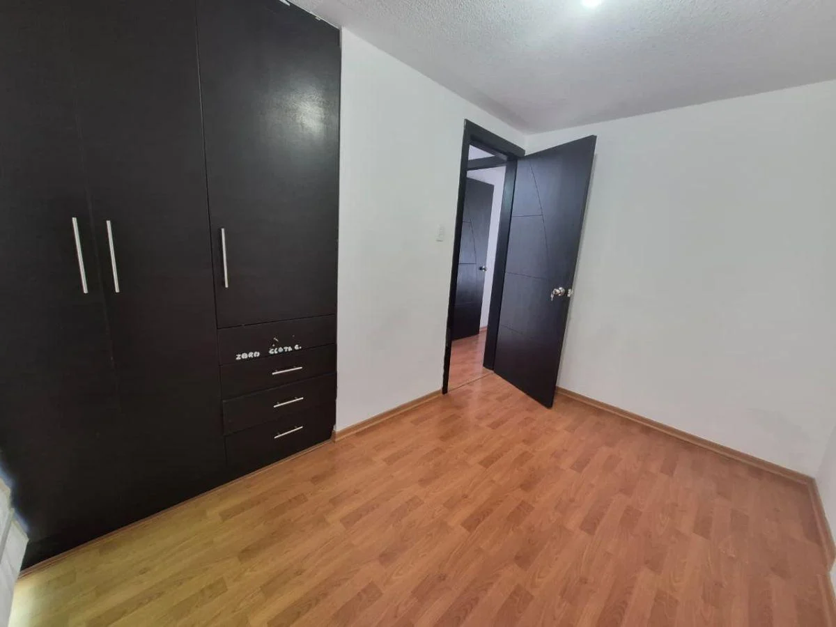Ventas Casa Tres Domitorios San Isidro — imagen 3