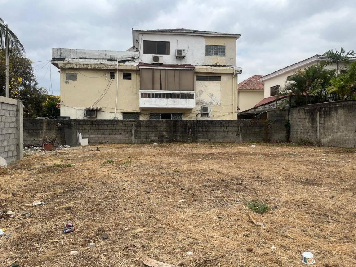 Terreno en Venta 672 m² - Salida Al Río - Urb. Aquamarina, Vía a Samborondón, Guayas — imagen 3