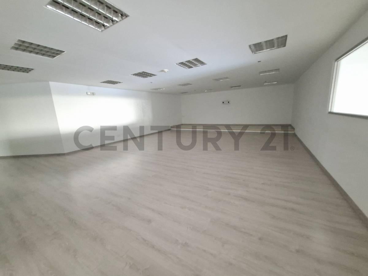 Se Vende Propiedad Comercial en La Coruña — imagen 4