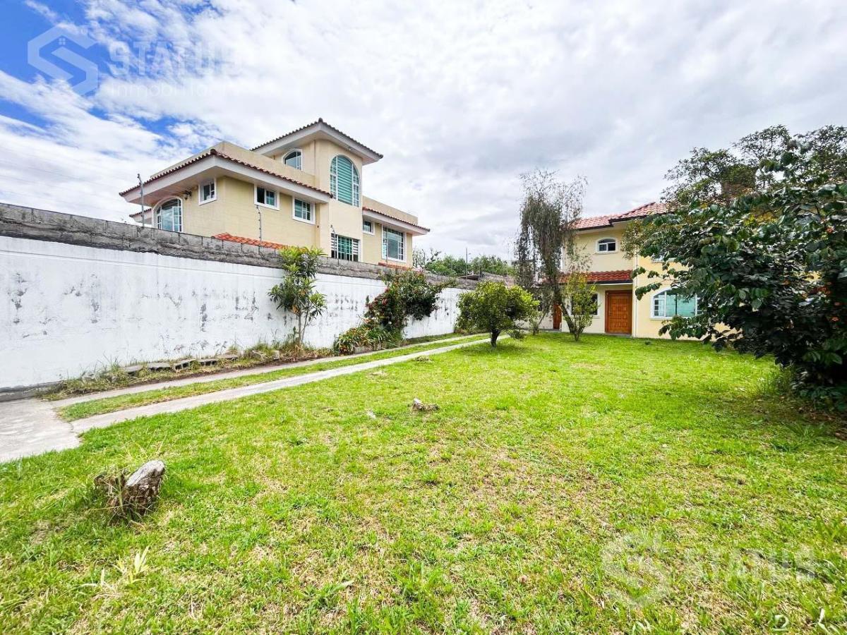 Venta de Casa con Amplio Terreno en Conocoto Cerca del Colegio La Salle — imagen 9