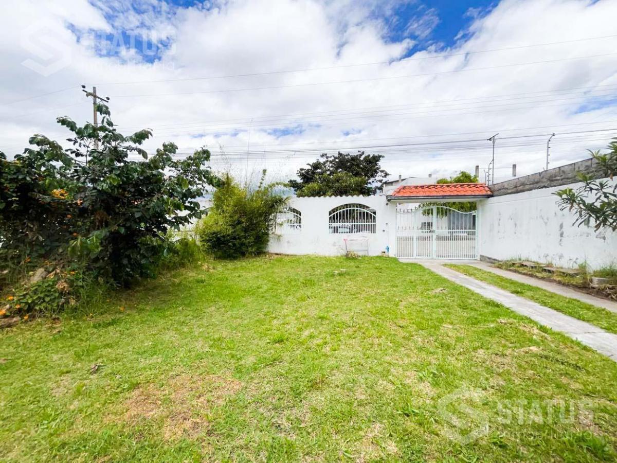 Venta de Casa con Amplio Terreno en Conocoto Cerca del Colegio La Salle — imagen 4