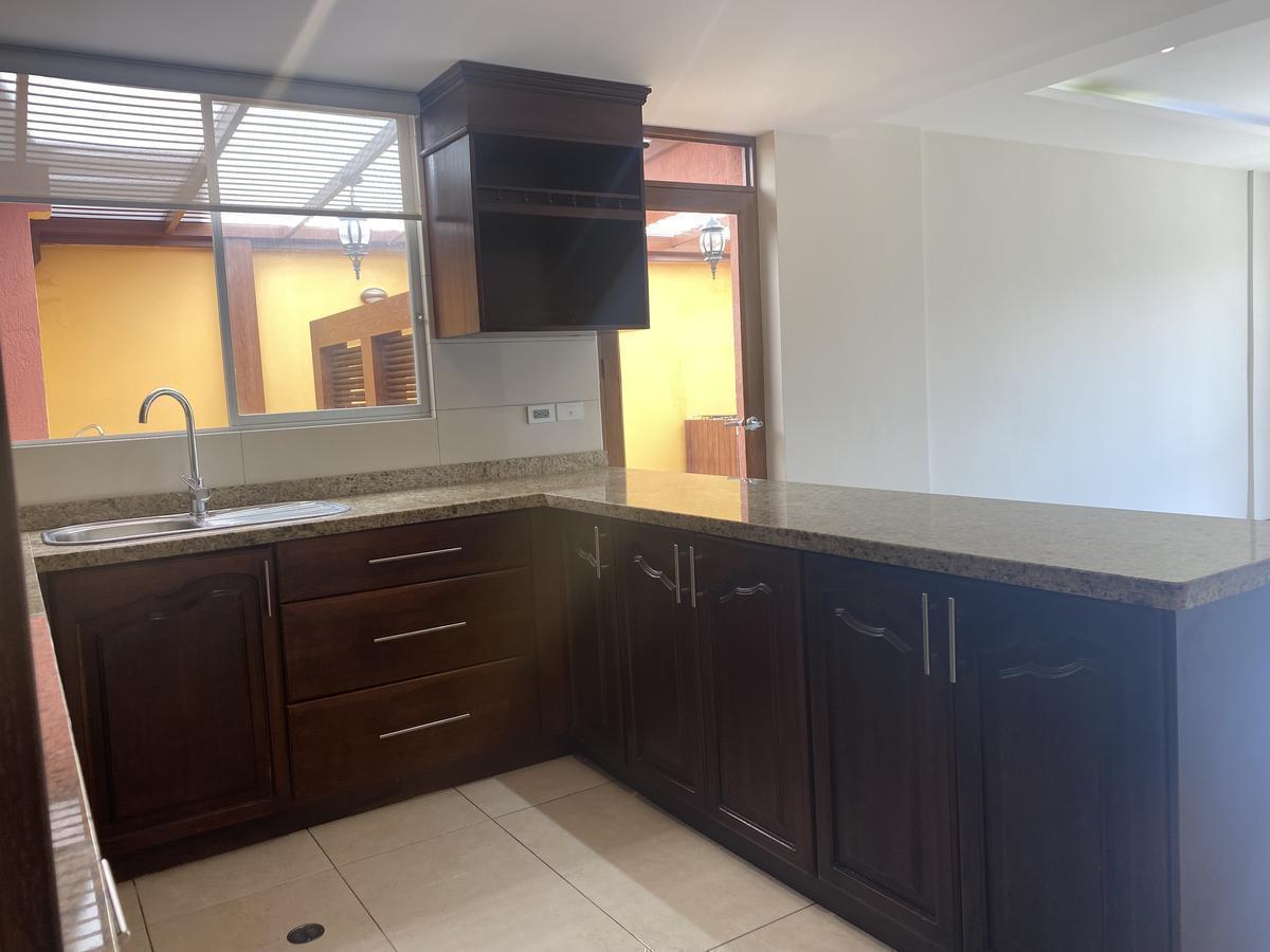 Departamento El Batan 165 Mtrs2 Área Habitable con Terraza Cubierta Privada — imagen 3