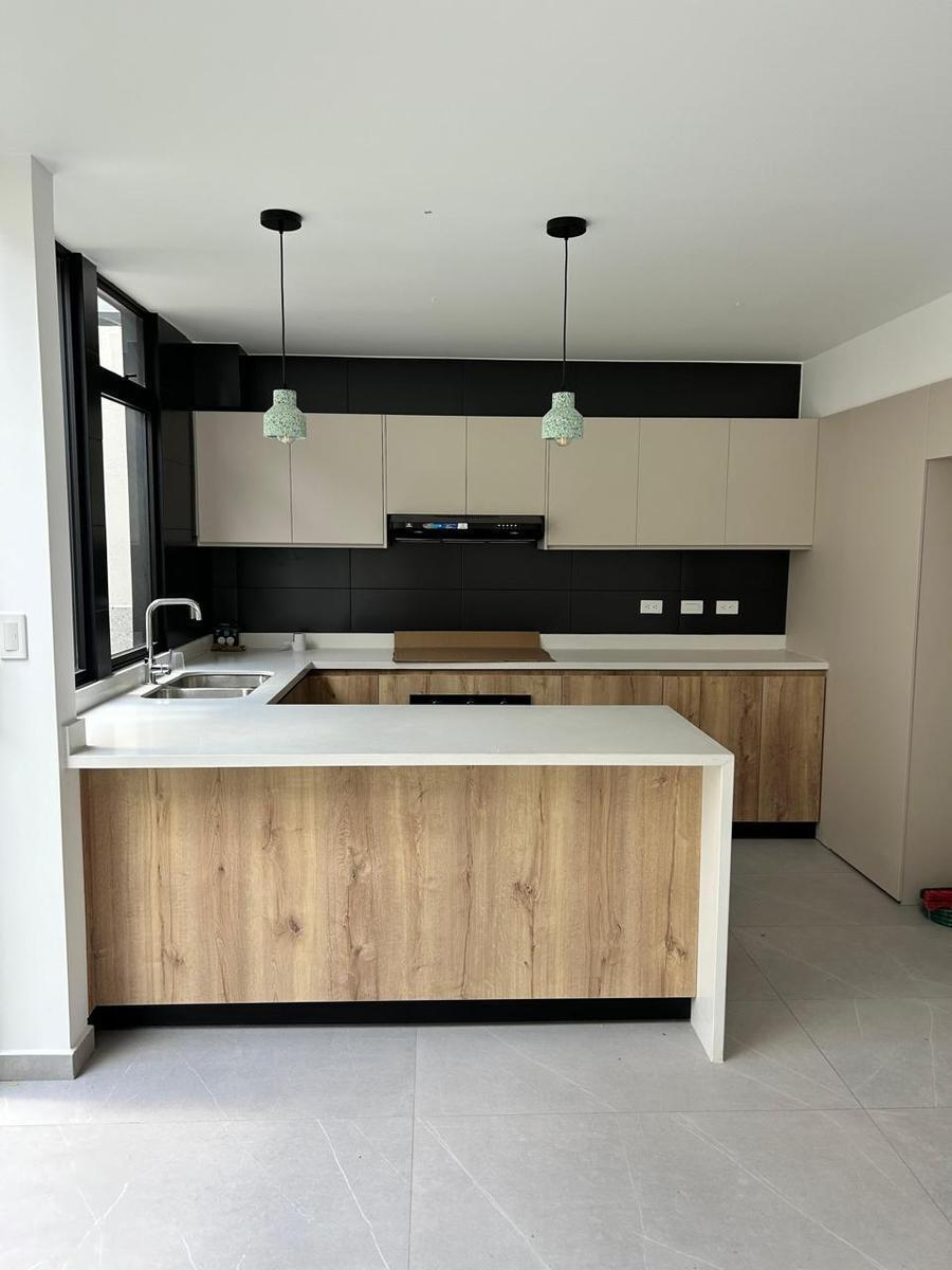 Casa por Estrenar Conjunto Altos del Prado - Tumbaco — imagen 7