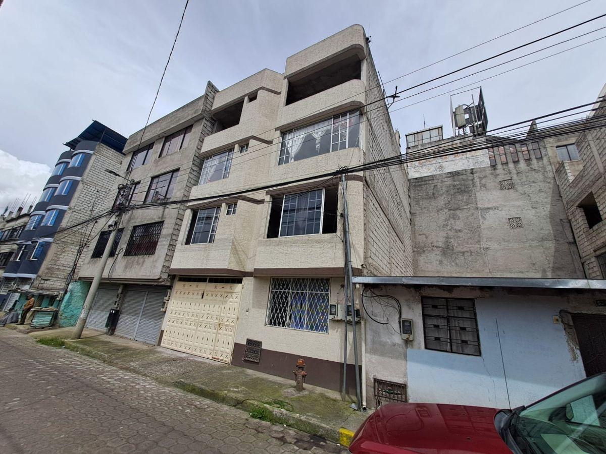 Amplia Casa Rentera en Venta de 4 Departamentos — imagen 10