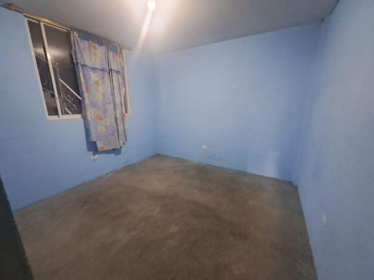 Amplia Casa Rentera en Venta de 4 Departamentos — imagen 5