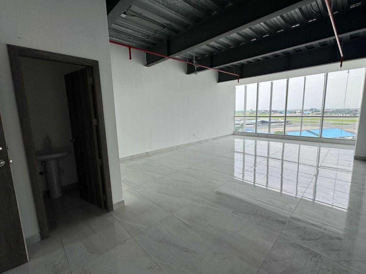 Venta Oficina 108 m² - Moderno Edificio Corporativo - Av Las Américas - Guayaquil, Guayas — imagen 9