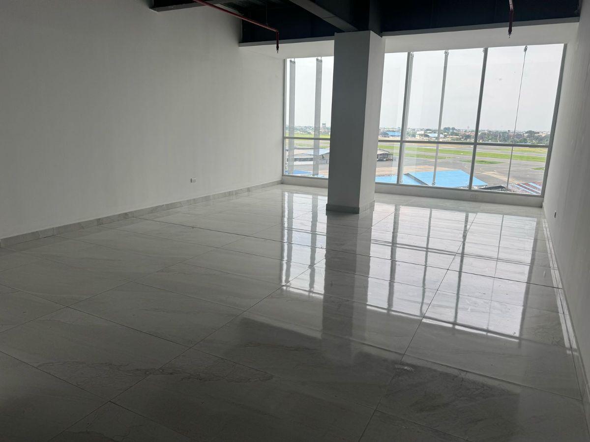 Venta Oficina 108 m² - Moderno Edificio Corporativo - Av Las Américas - Guayaquil, Guayas — imagen 8