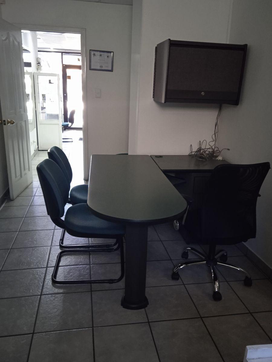 Local Comercial de 48 m² Ideal Para Todo Tipo de Negocio. Provincia de Pichincha — imagen 3