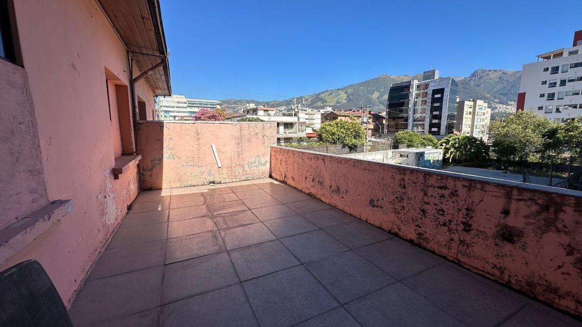 Alto Potencial de Inversión | Propiedad Comercial/residencial en Venta – La Floresta — imagen 5